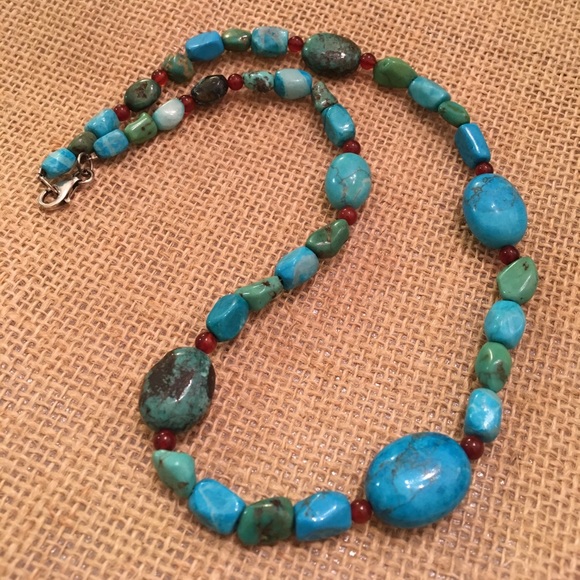 Turquoise Stone Necklace Sterling Clasp 18.5" - Picture 5 of 13